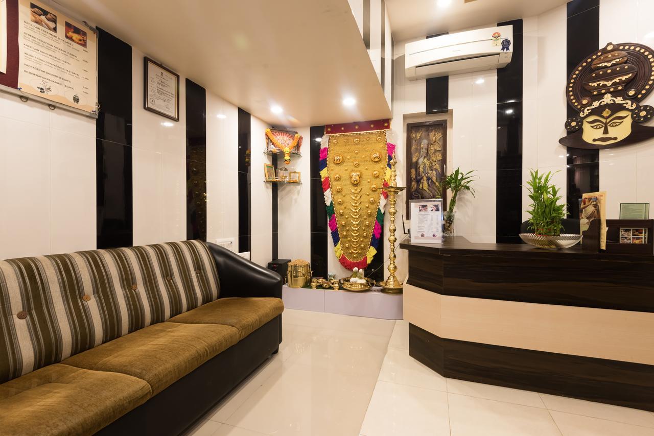 Hotel Panchratna Panvel Esterno foto