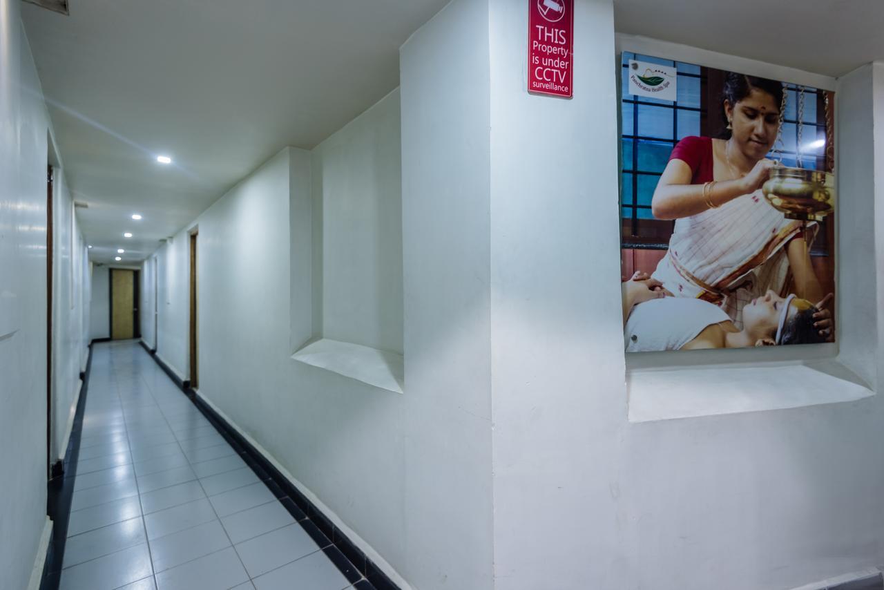 Hotel Panchratna Panvel Esterno foto